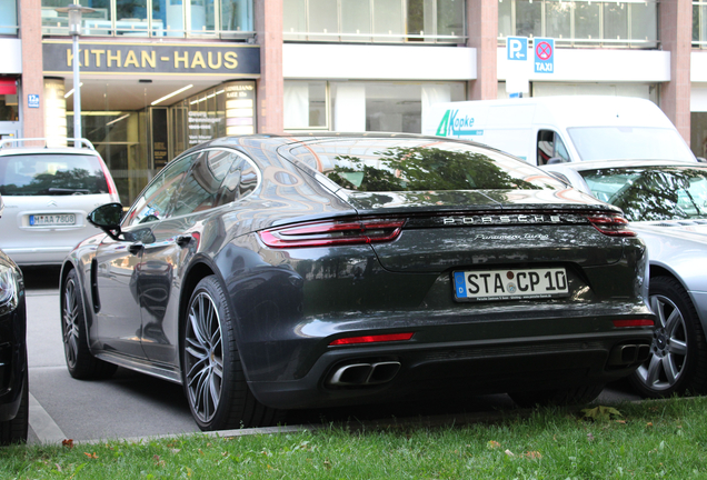 Porsche 971 Panamera Turbo