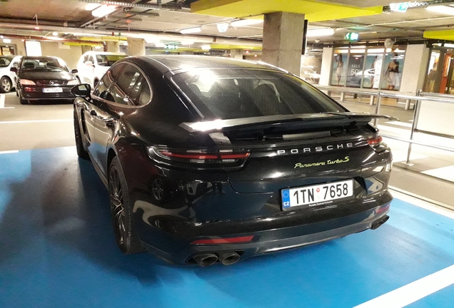 Porsche 971 Panamera Turbo S E-Hybrid