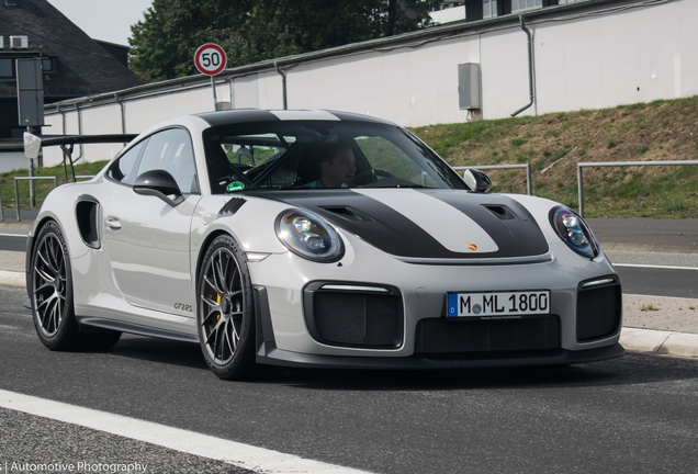 Porsche 991 GT2 RS Weissach Package