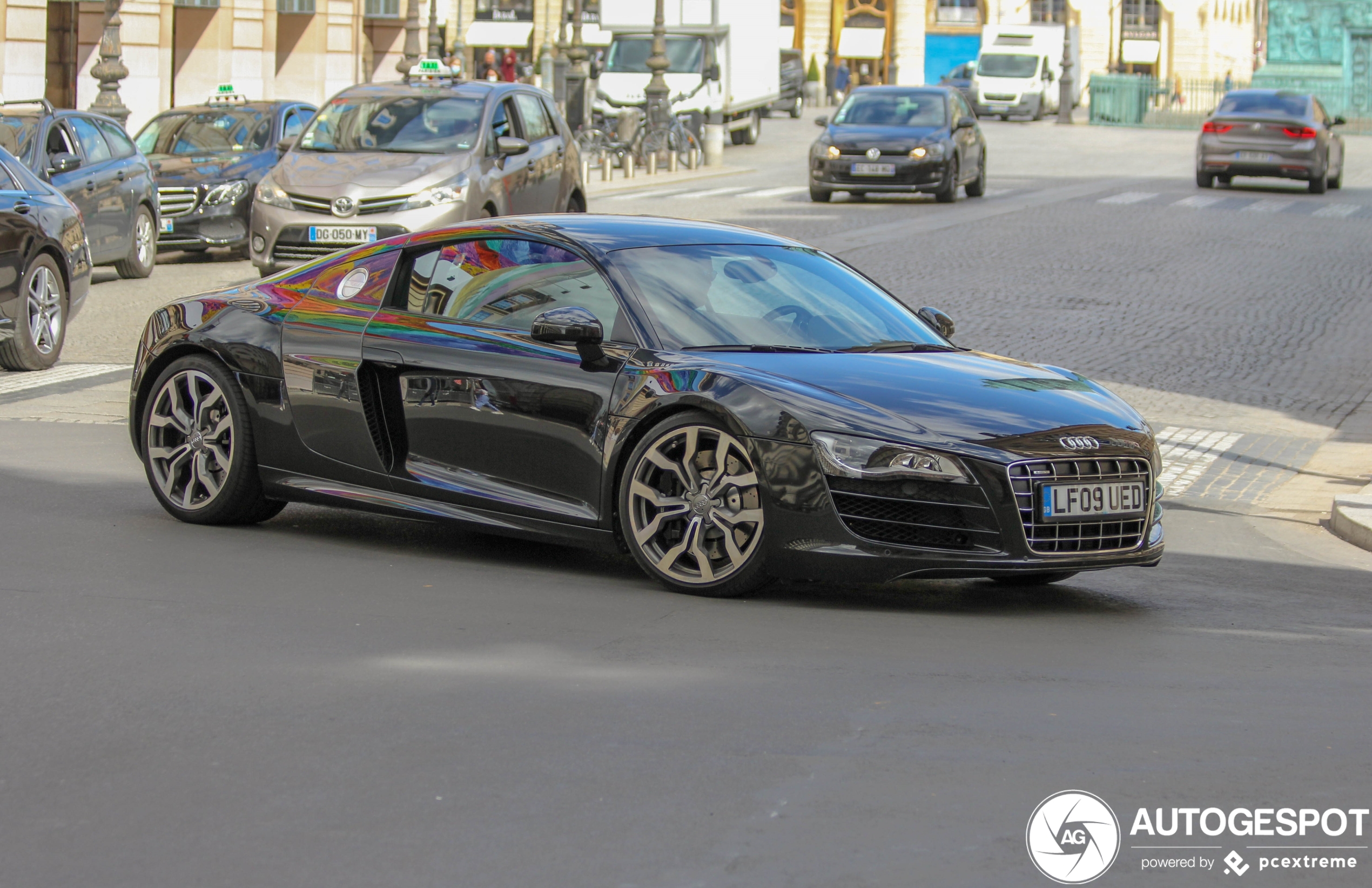 Audi R8 V10