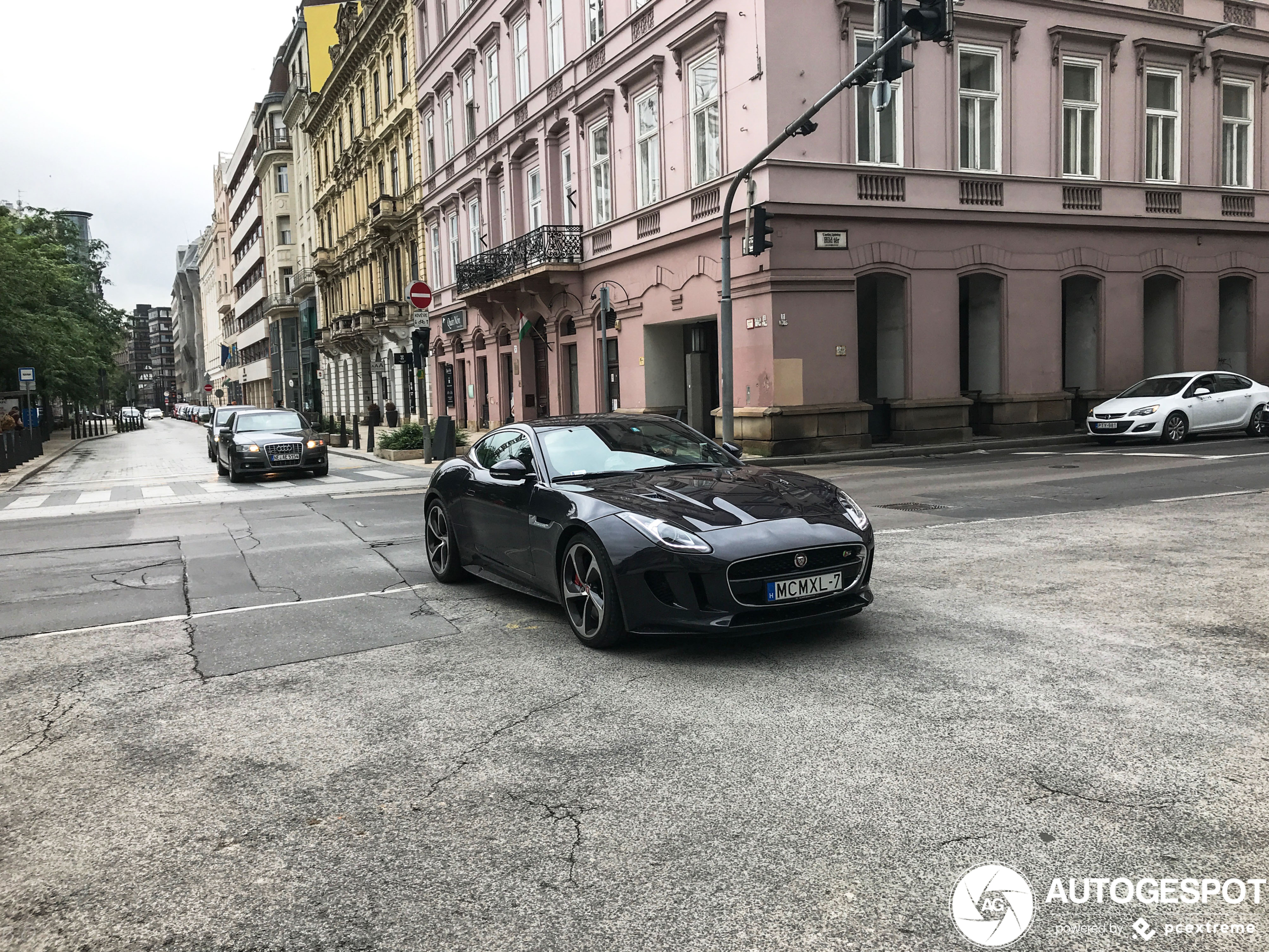 Jaguar F-TYPE S AWD Coupé