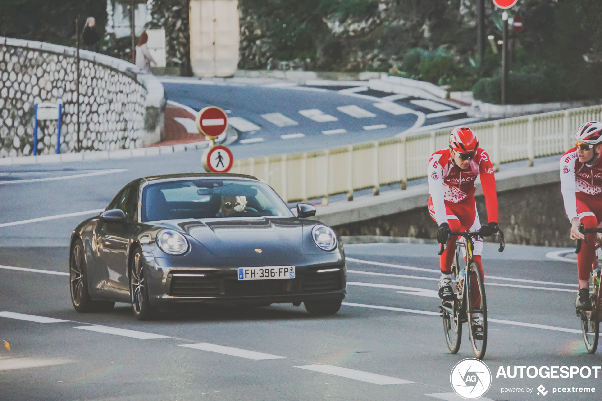 Porsche 992 Carrera S