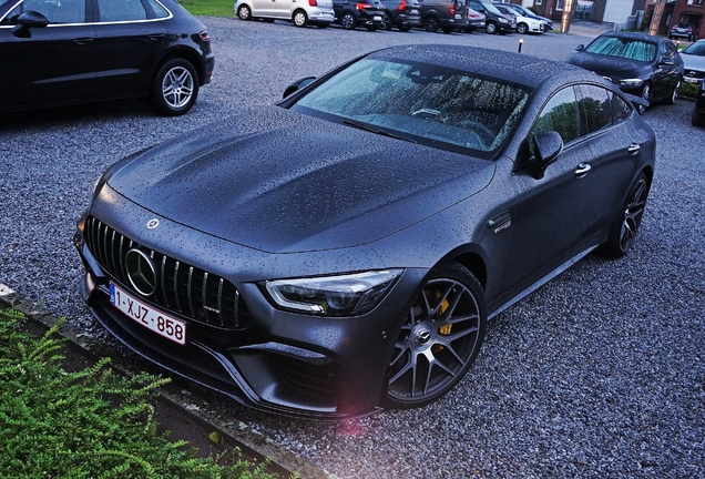 Mercedes-AMG GT 63 S X290