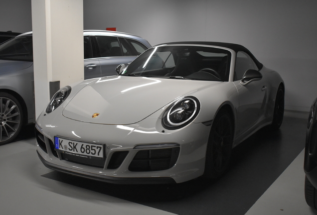 Porsche 991 Carrera 4 GTS Cabriolet MkII