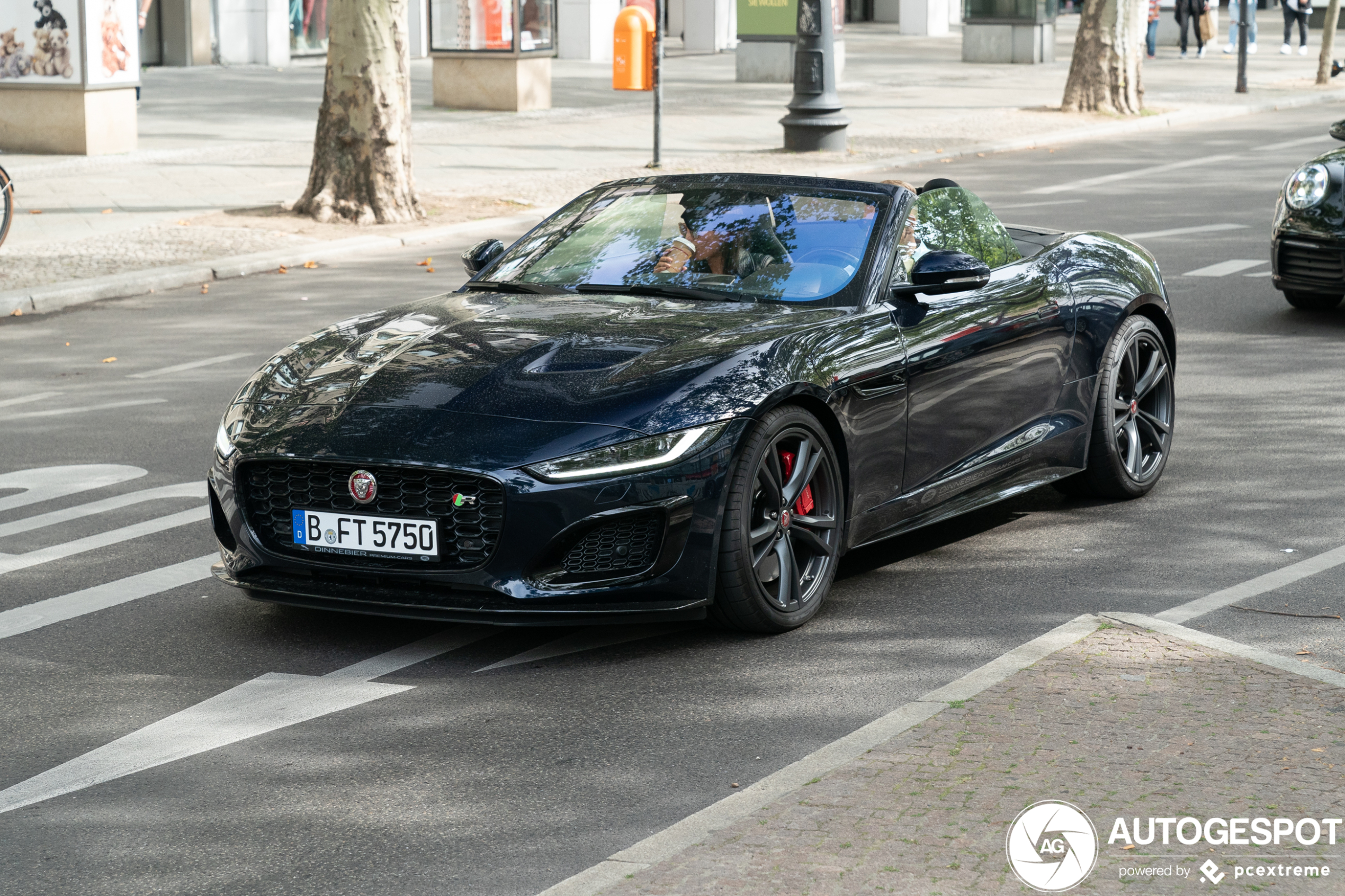 Jaguar F-TYPE R Convertible 2020