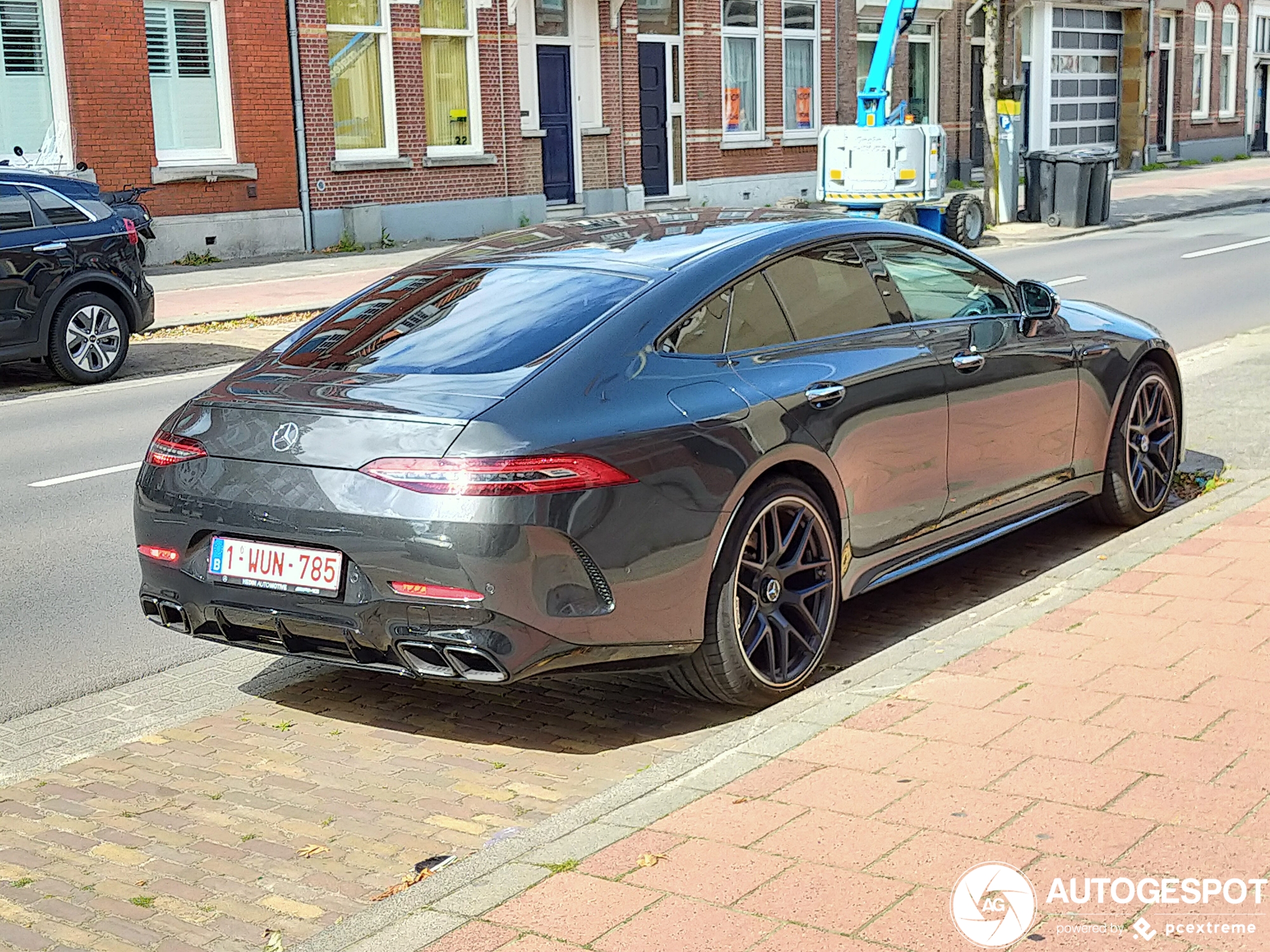 Mercedes-AMG GT 63 S X290