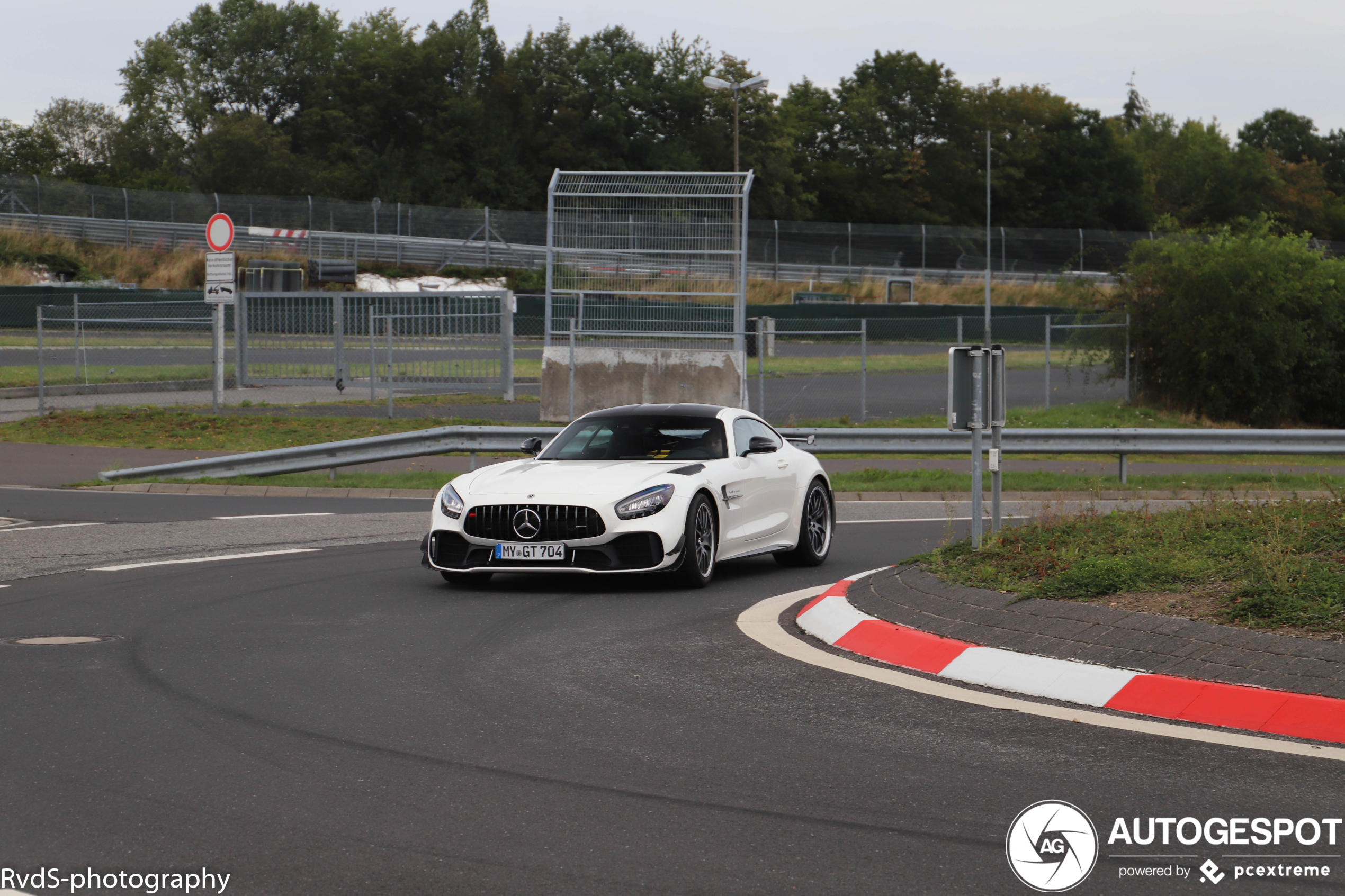 Mercedes-AMG Renntech GT R Pro C190