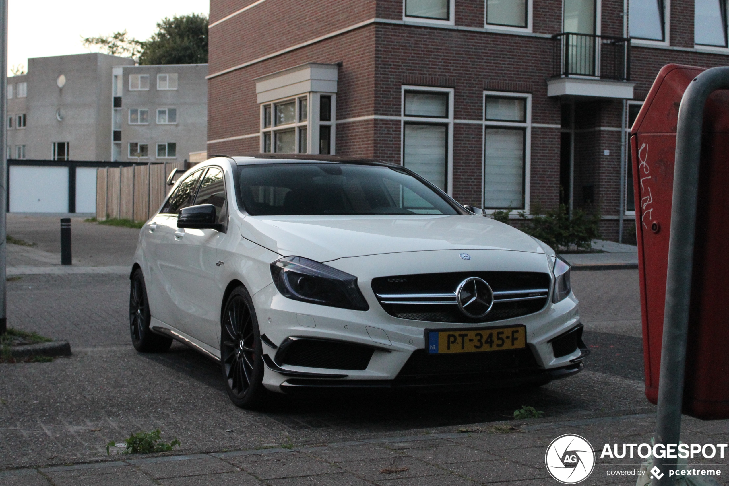 Mercedes-Benz A 45 AMG