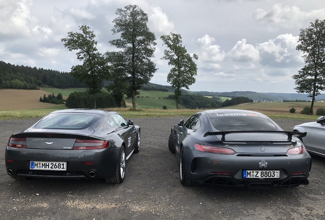 Aston Martin V8 Vantage