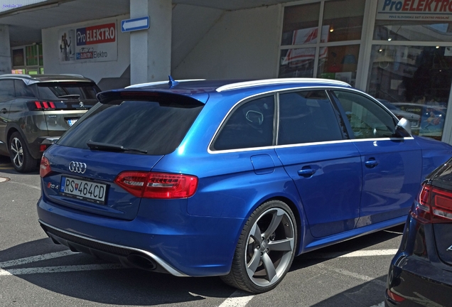 Audi RS4 Avant B8