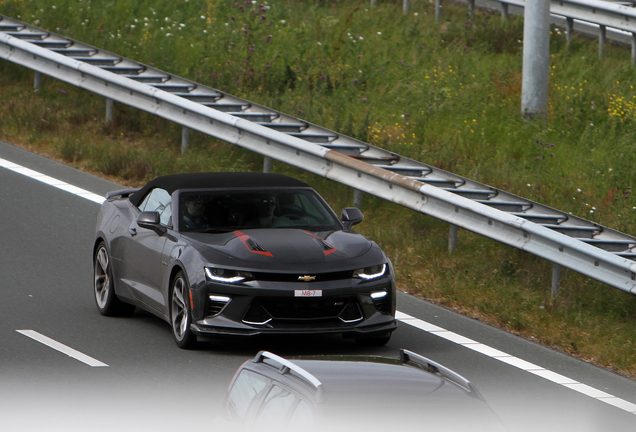 Chevrolet Camaro SS Convertible 2016 50th Anniversary