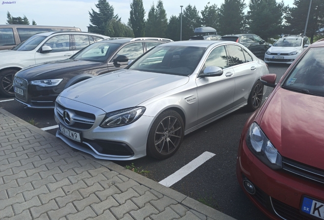 Mercedes-AMG C 63 W205