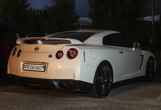 Nissan GT-R 2014