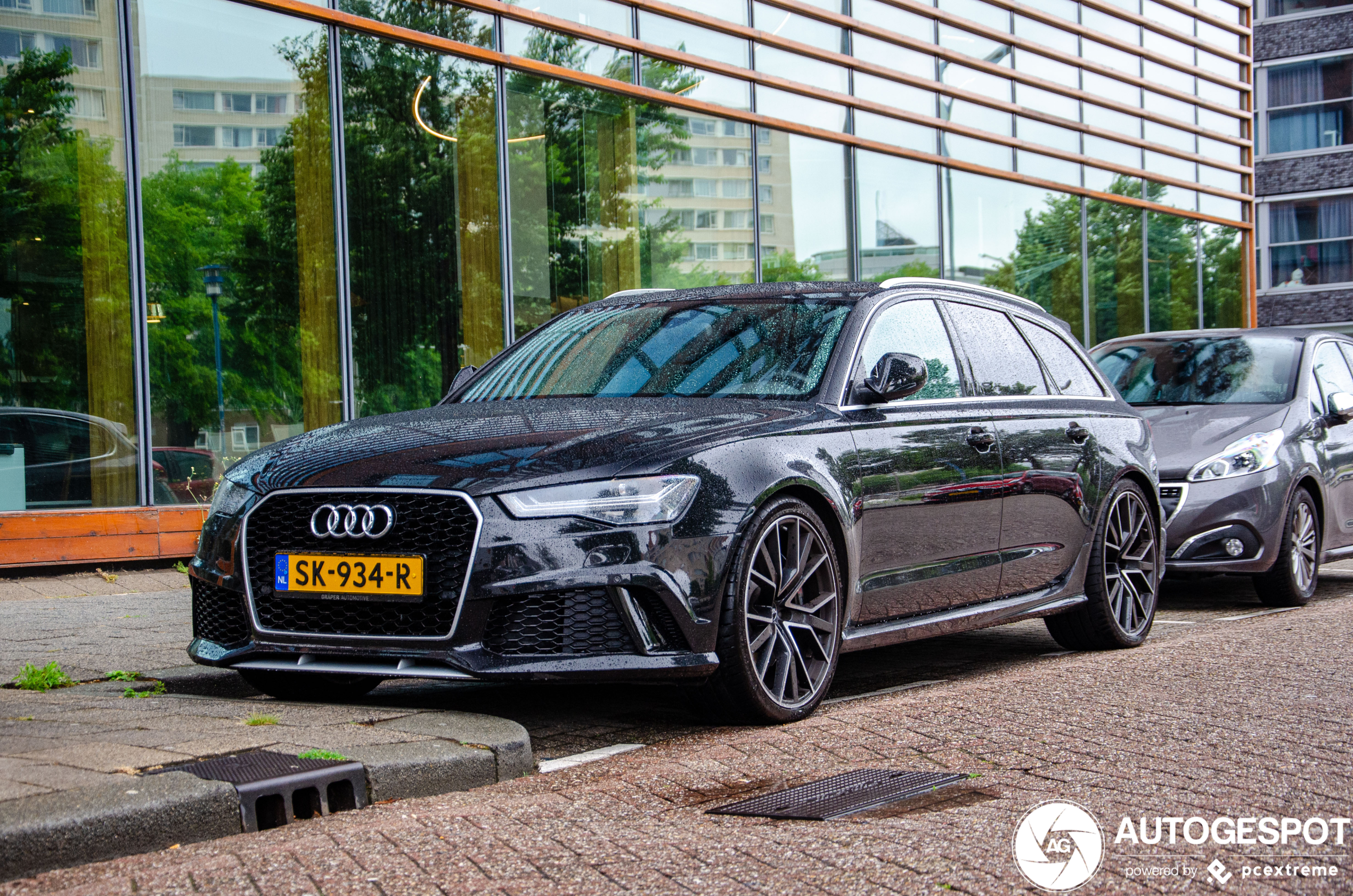 Audi RS6 Avant C7 2015