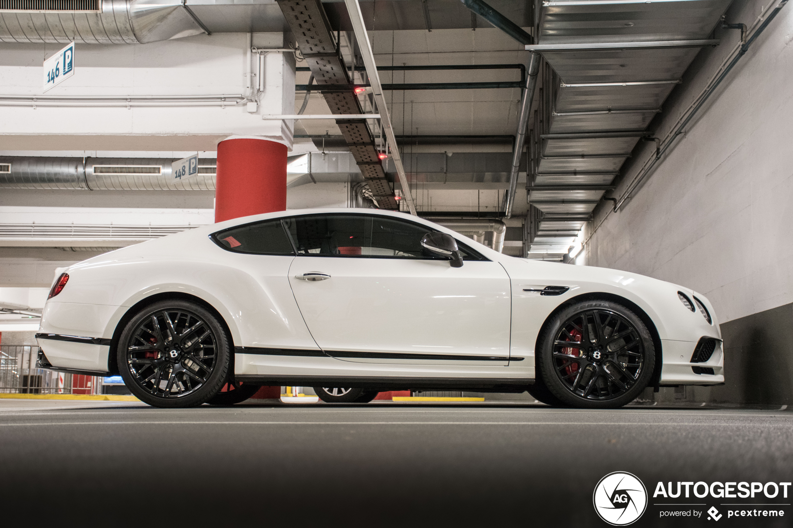 Bentley Continental Supersports Coupé 2018