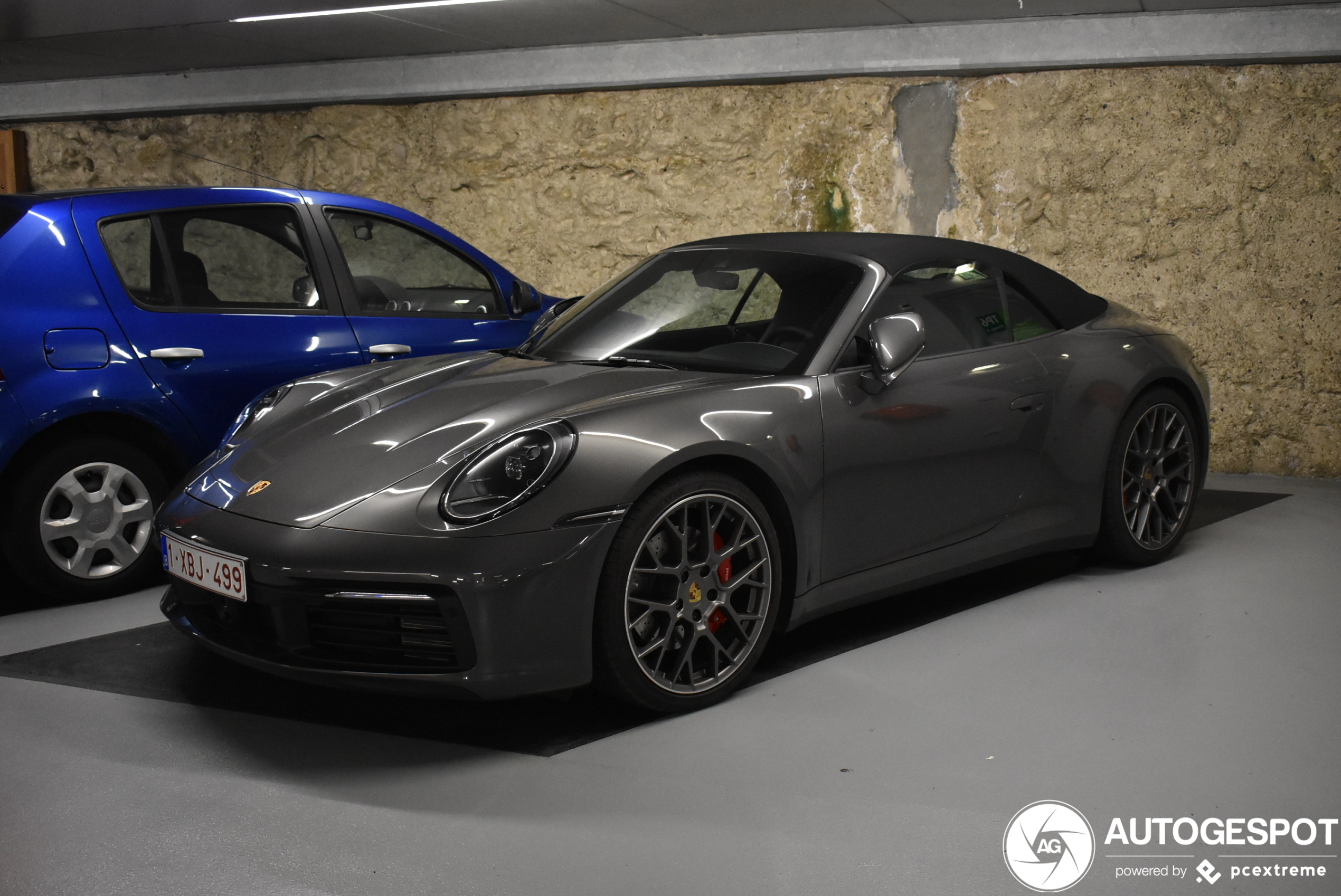 Porsche 992 Carrera 4S Cabriolet