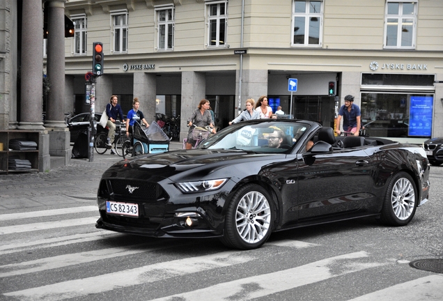 Ford Mustang GT Convertible 2015