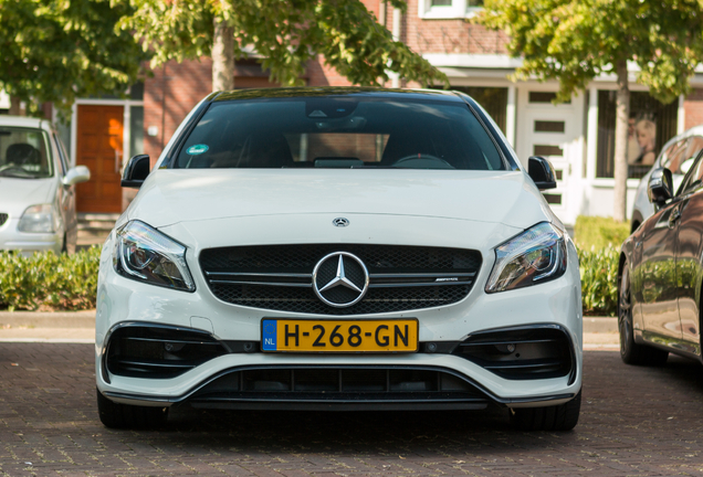 Mercedes-AMG A 45 W176 2015