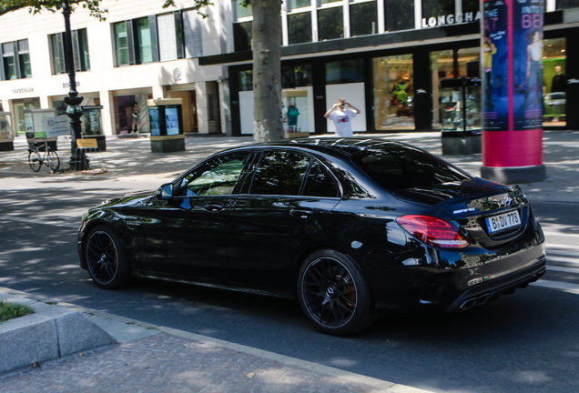 Mercedes-AMG C 63 S W205