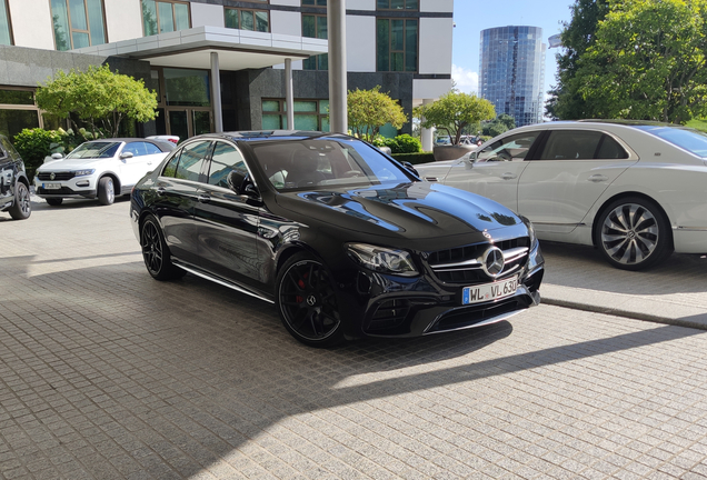 Mercedes-AMG E 63 S W213