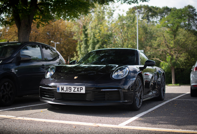 Porsche 992 Carrera S