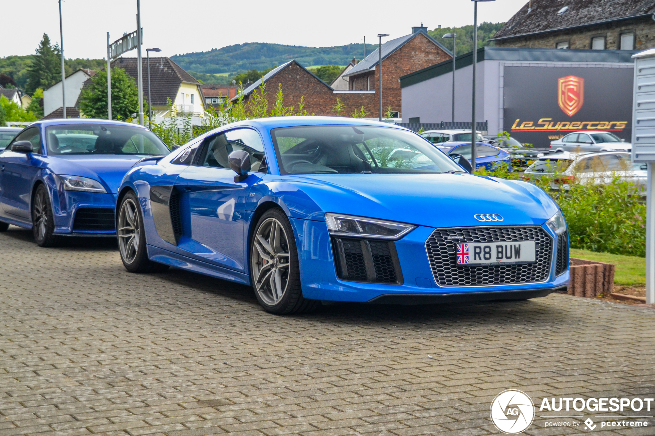 Audi R8 V10 Plus 2015