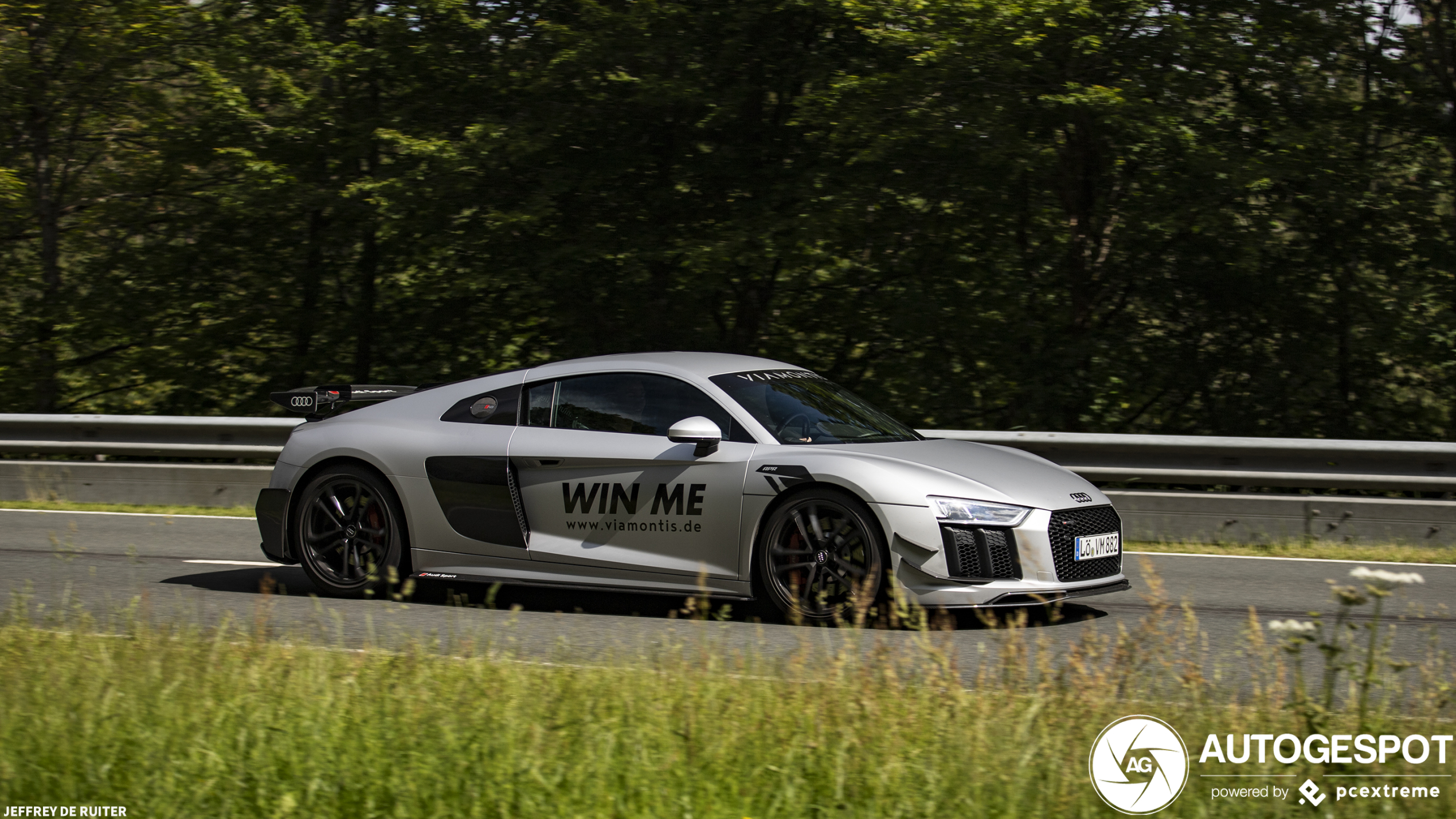 Audi R8 V10 Plus 2015