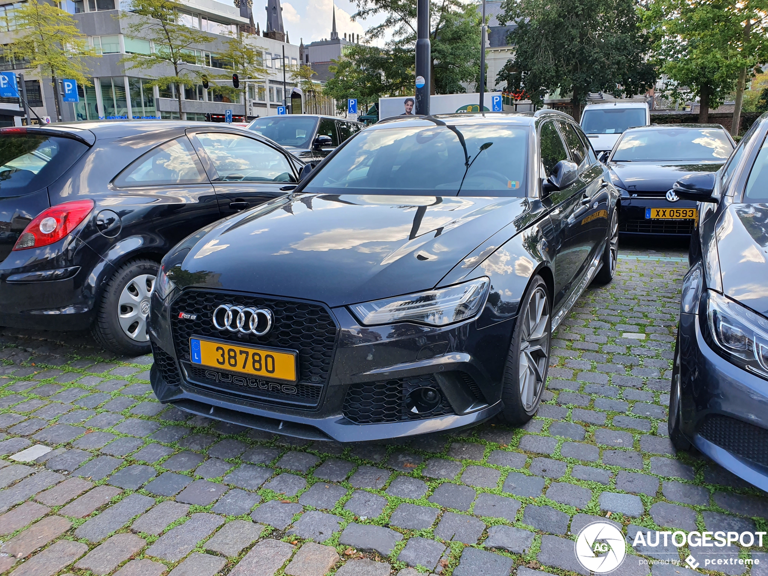 Audi RS6 Avant C7 2015