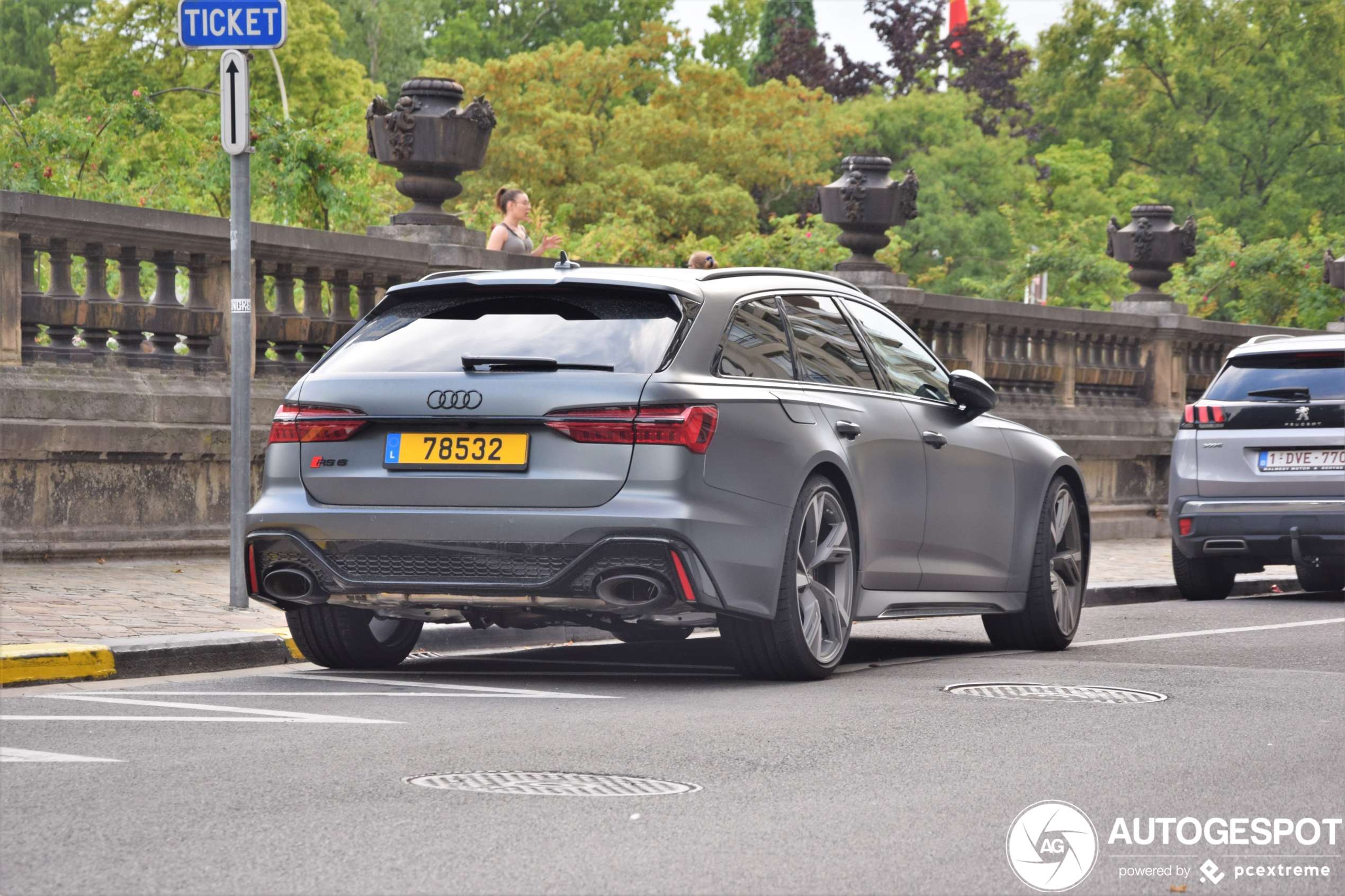 Audi RS6 Avant C8