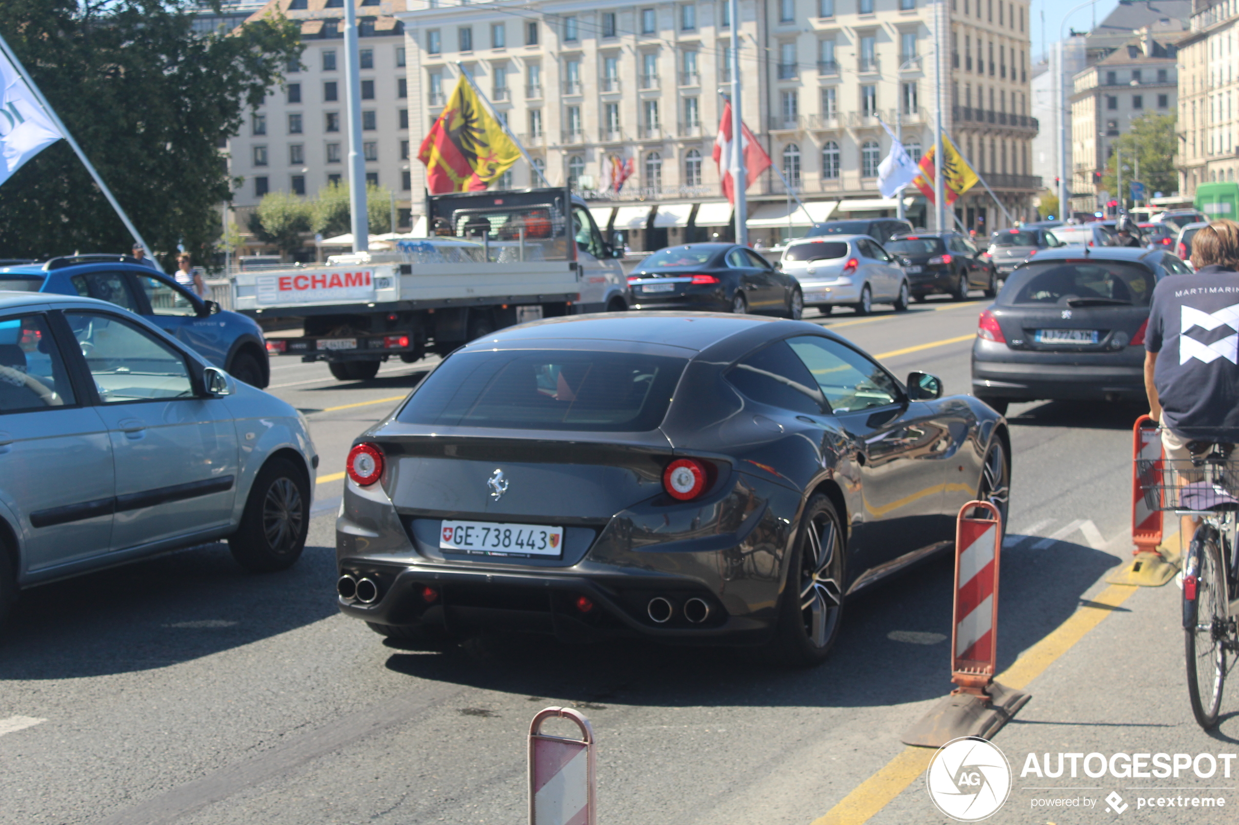 Ferrari FF