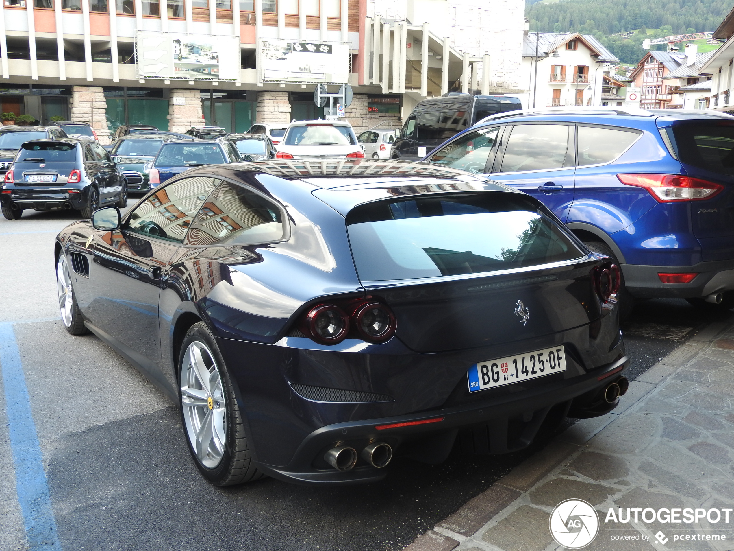 Ferrari GTC4Lusso