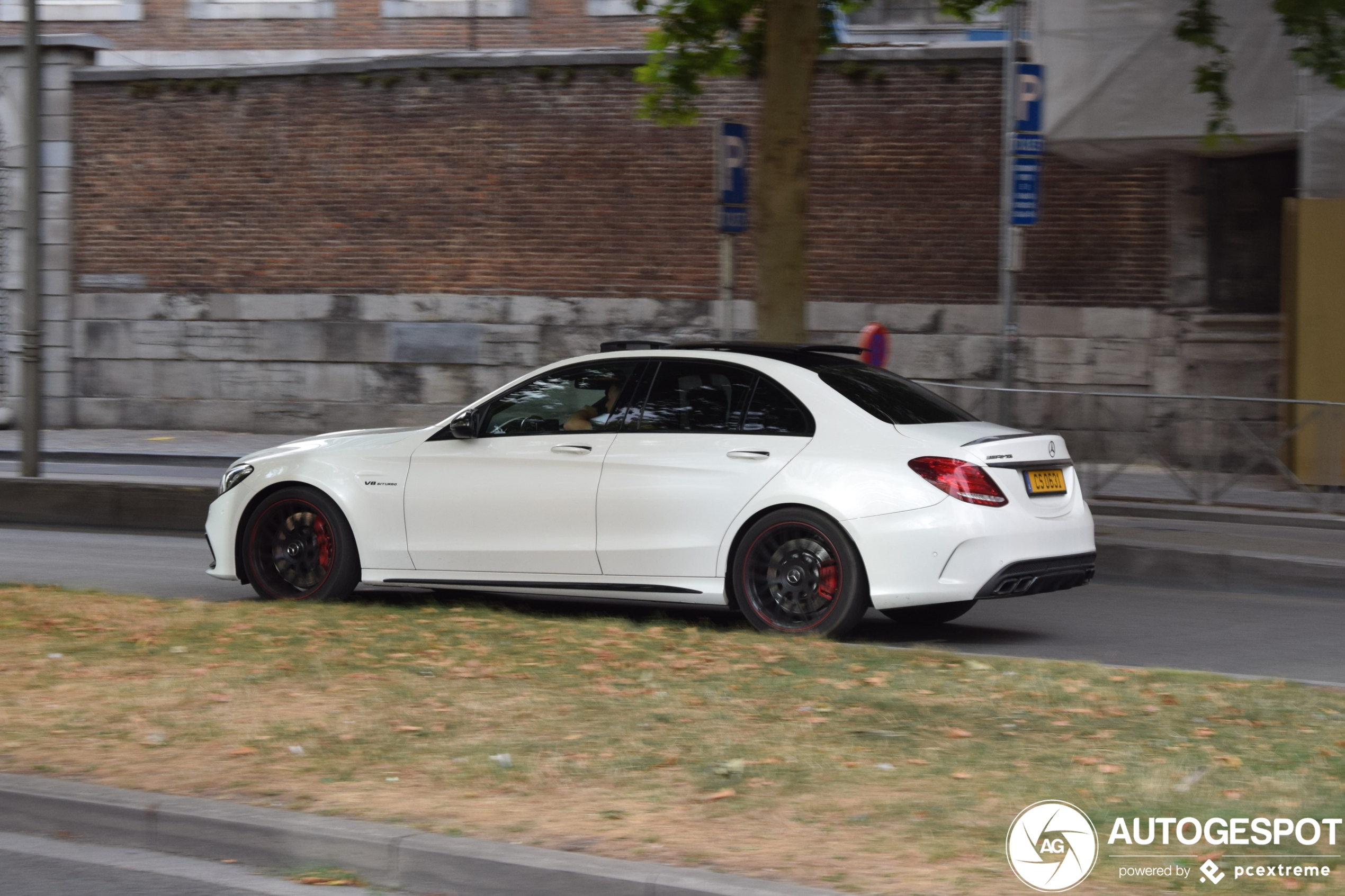 Mercedes-AMG C 63 S W205