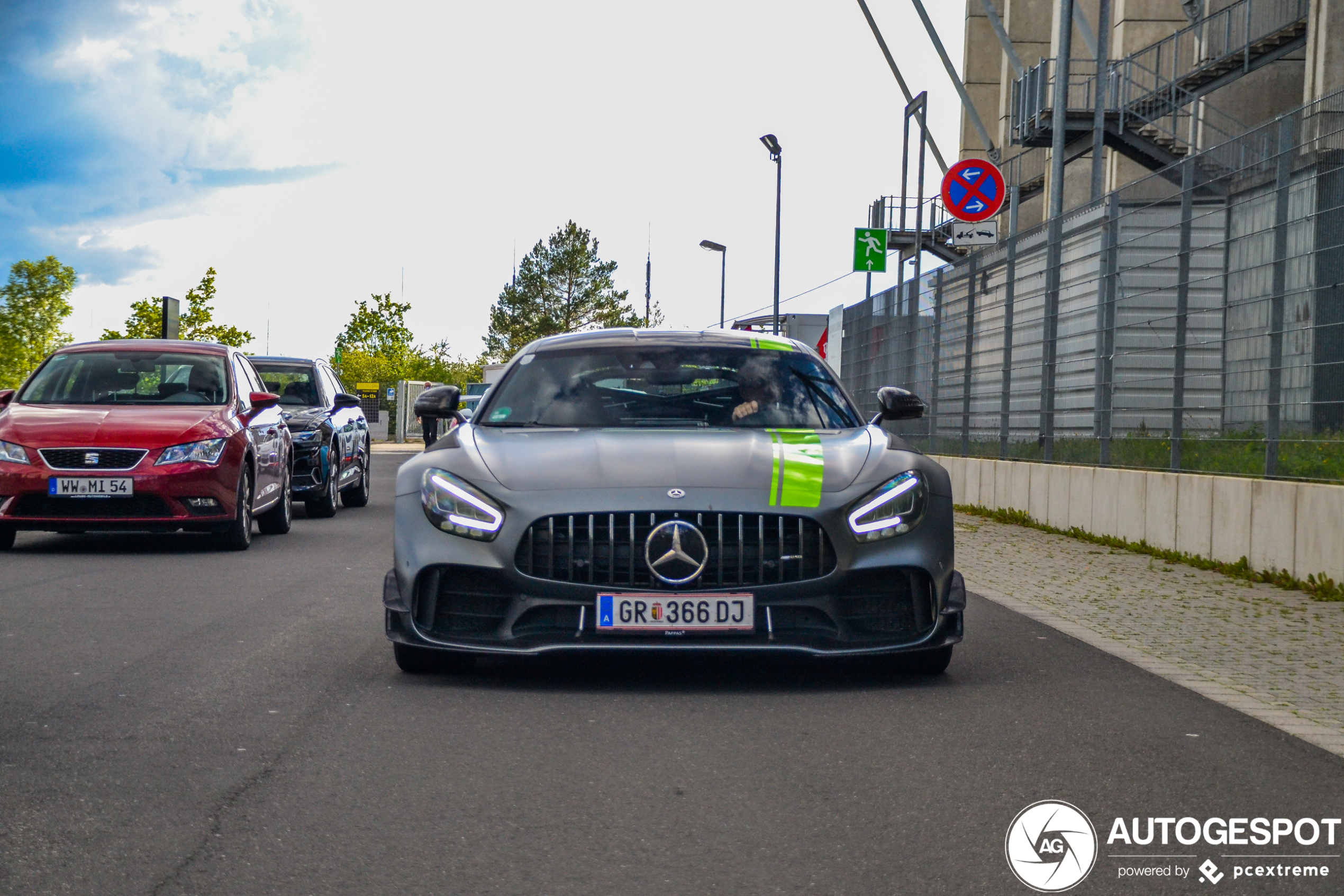 Mercedes-AMG GT R Pro C190