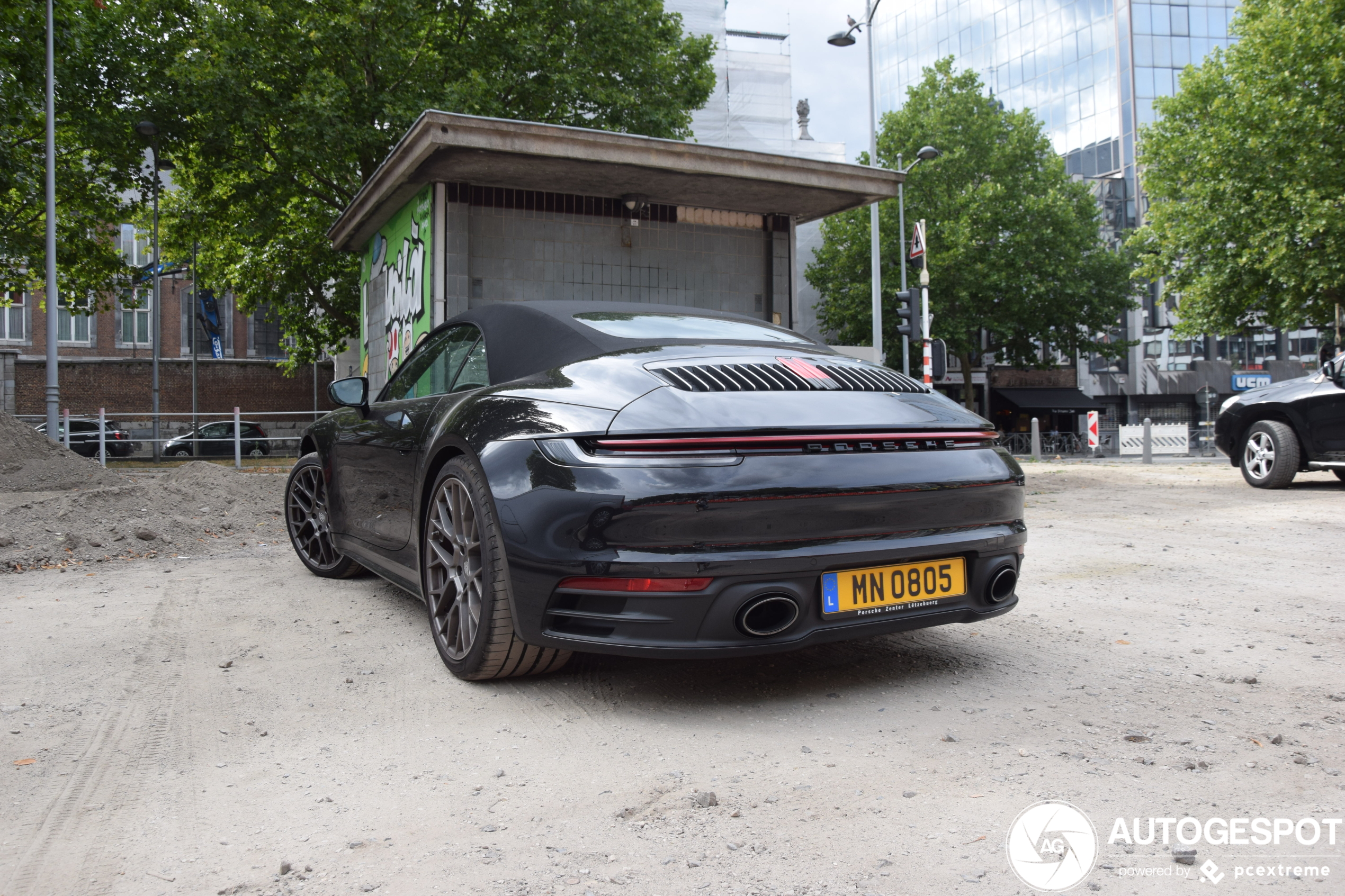 Porsche 992 Carrera 4S Cabriolet