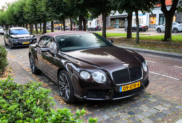 Bentley Continental GTC V8