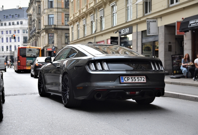 Ford Mustang GT 2015