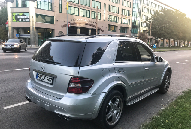 Mercedes-Benz ML 63 AMG W164