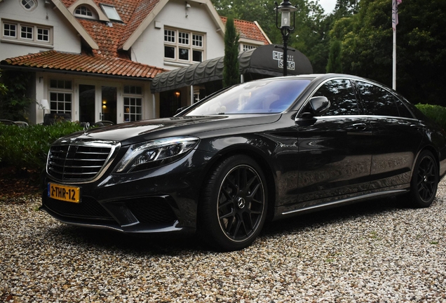 Mercedes-Benz S 63 AMG V222