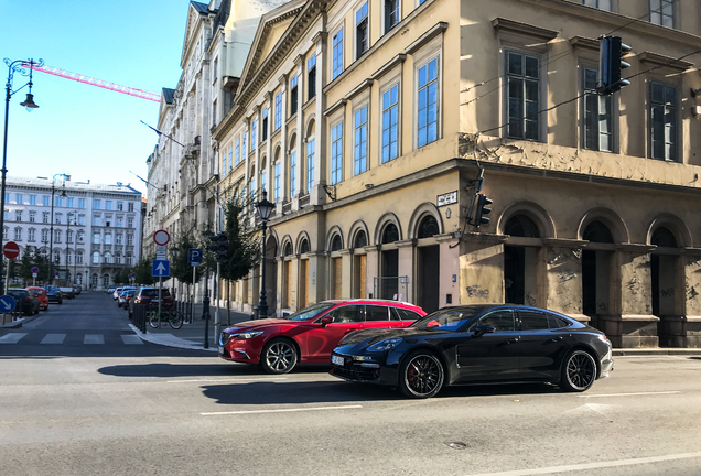 Porsche 971 Panamera GTS MkI