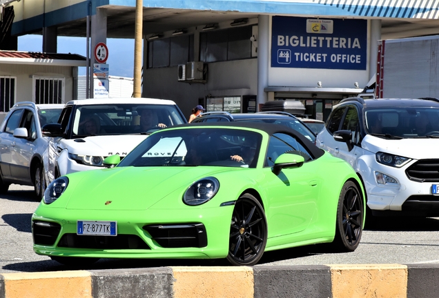 Porsche 992 Carrera 4S Cabriolet