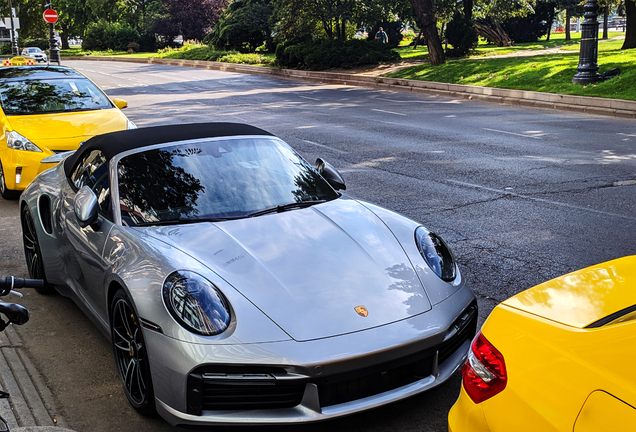 Porsche 992 Turbo S Cabriolet