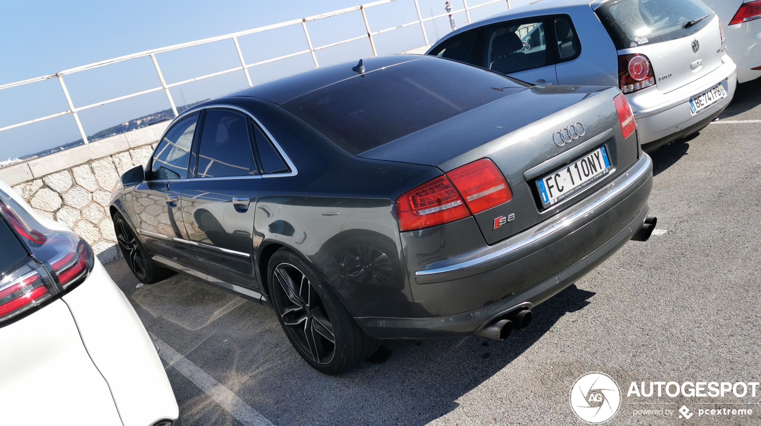 Audi S8 D3