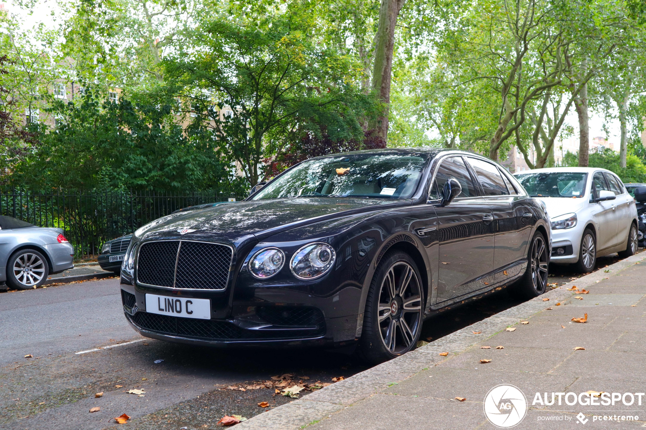 Bentley Flying Spur V8 S