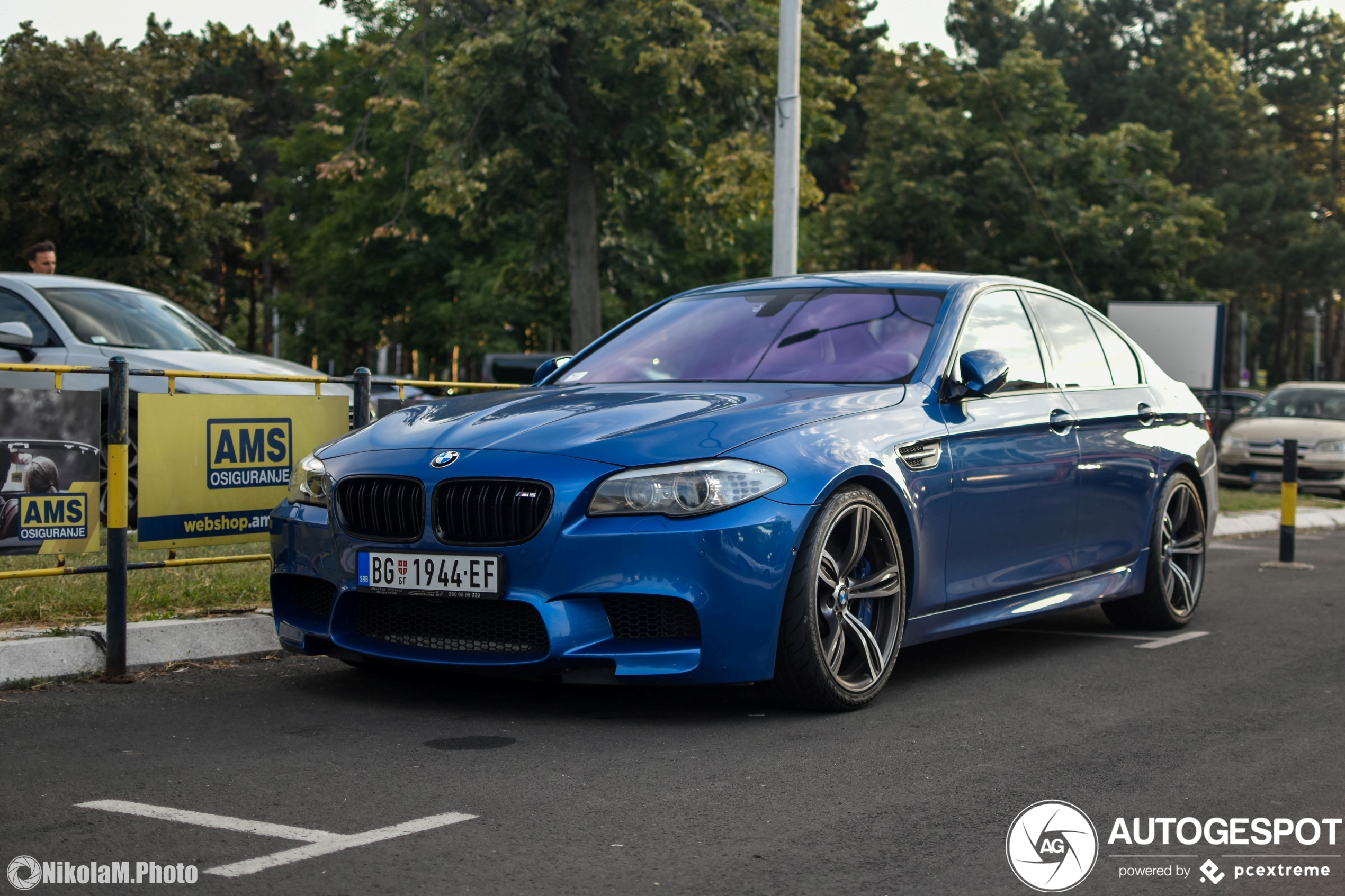 BMW M5 F10 2011