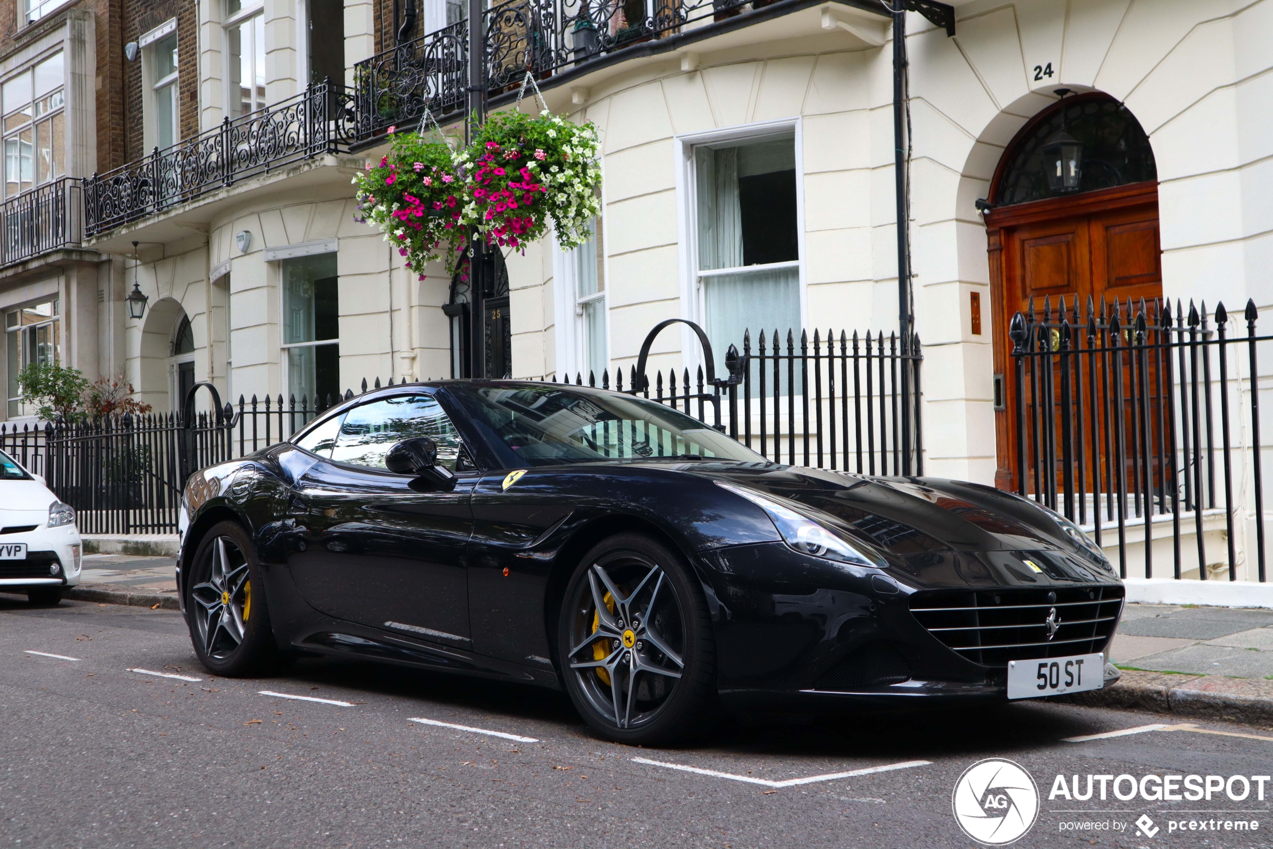 Ferrari California T