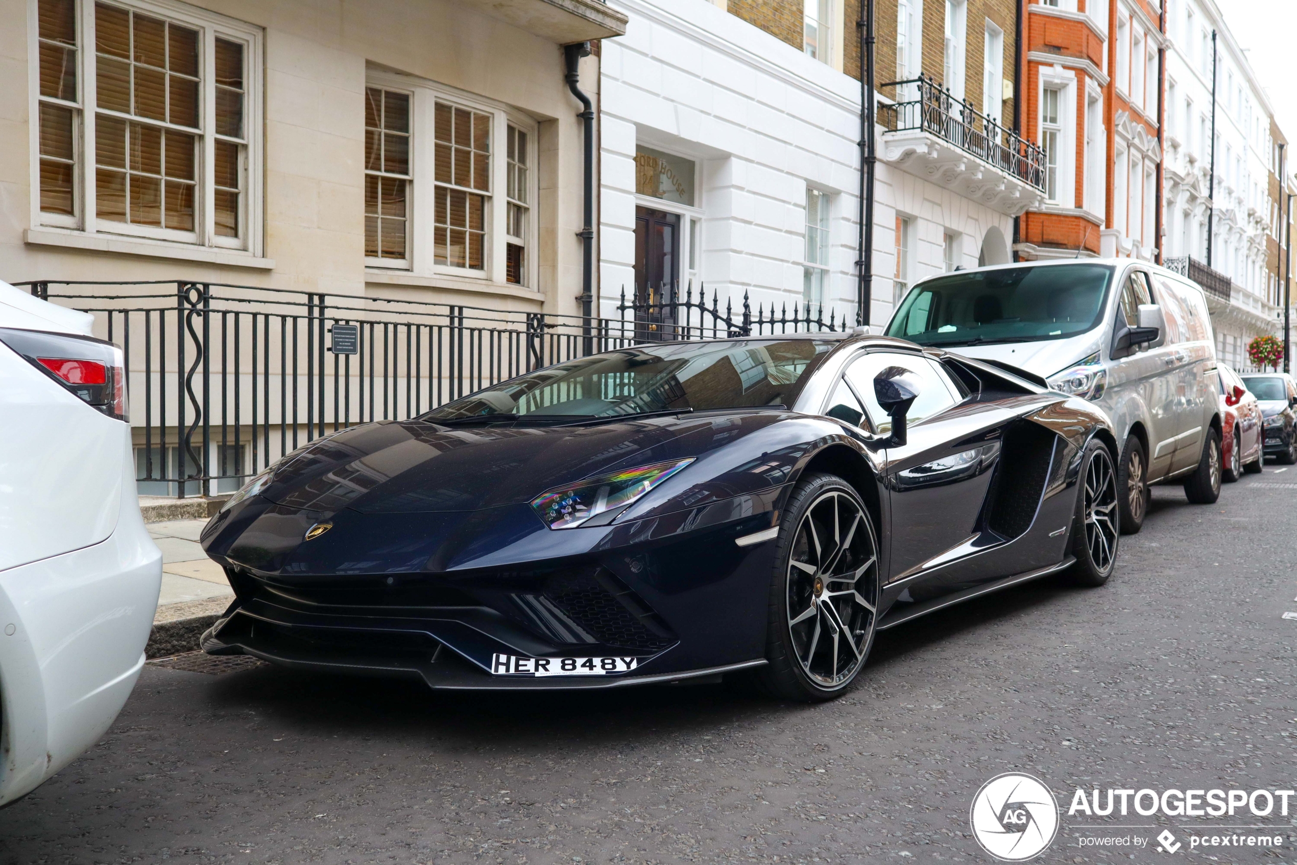 Lamborghini Aventador S LP740-4 Roadster