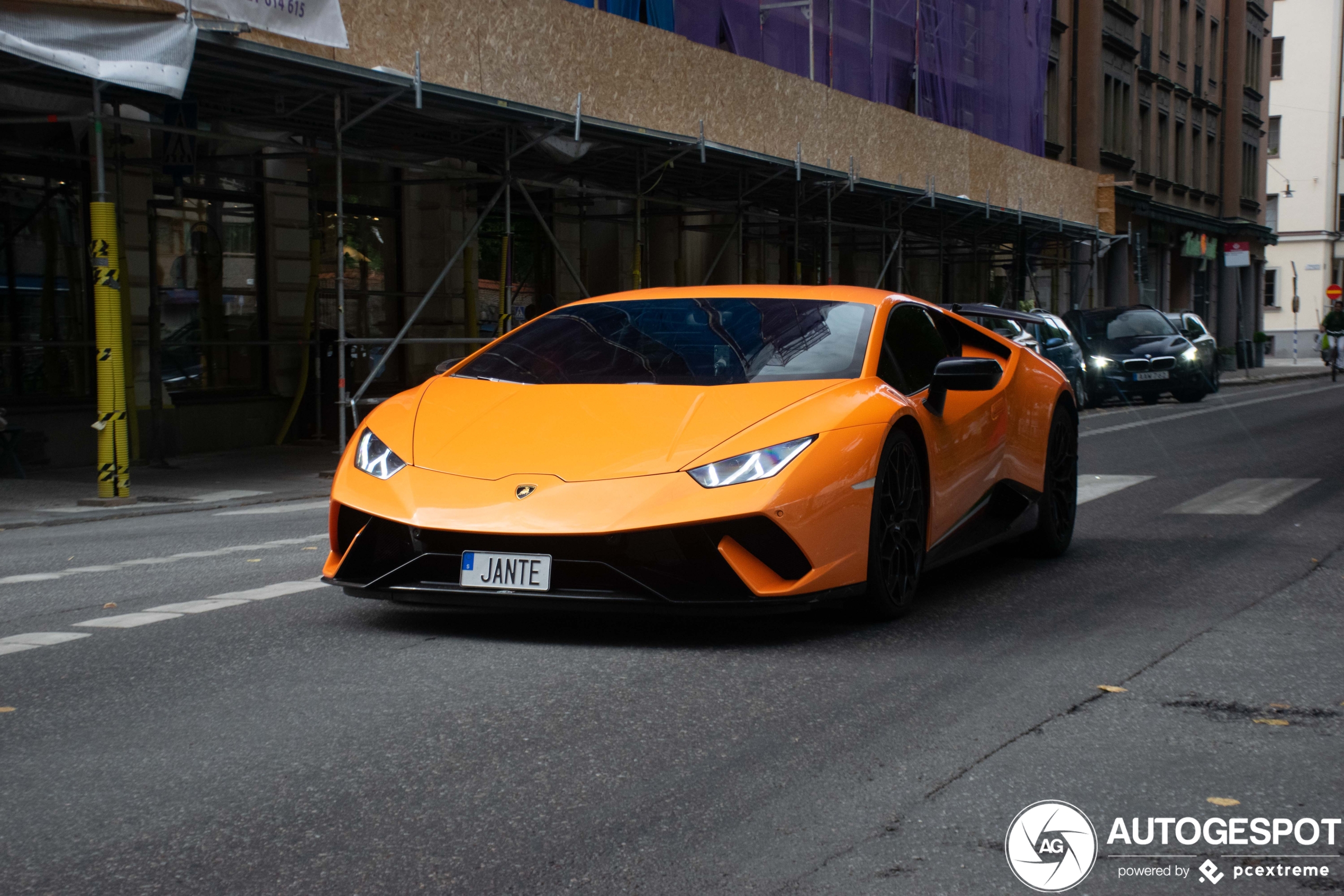 Lamborghini Huracán LP640-4 Performante