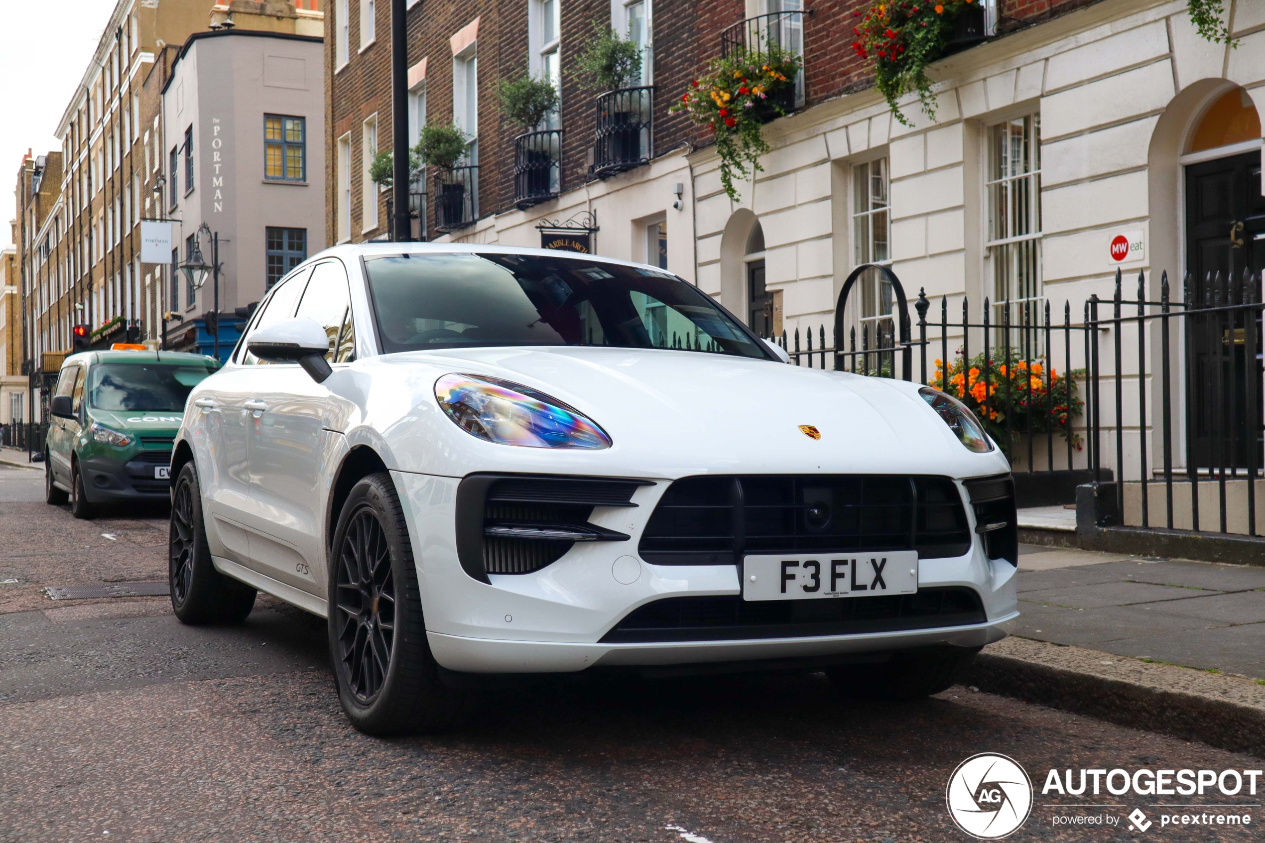 Porsche 95B Macan GTS MkII