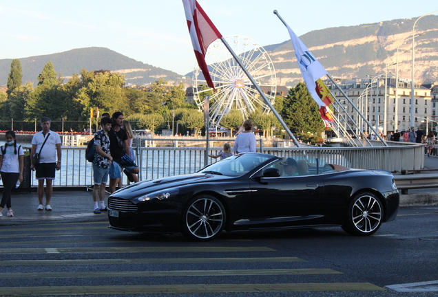 Aston Martin DBS Volante