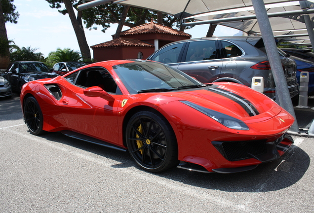 Ferrari 488 Pista